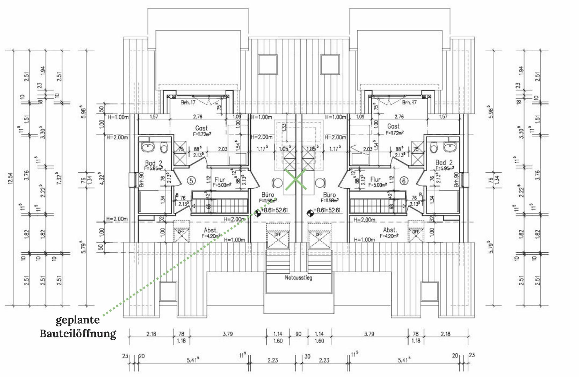 Eine im Vorfeld einer Sanierungsmaßnahme geplante Bauteilöffnung Das Bild zeigt einen Grundriss, in dem die Stelle einer geplanten Bauteilöffnung markiert ist. Das Ziel der Öffnung ist die Kenntnis über den genauen Aufbau einer Brandschutzwand.